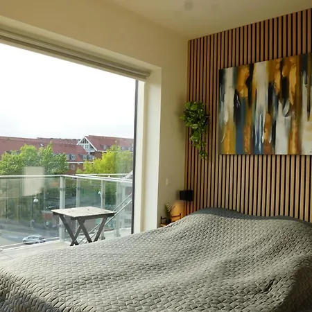 Luxury Penthouse, Location, 3 Bedrooms * Århus